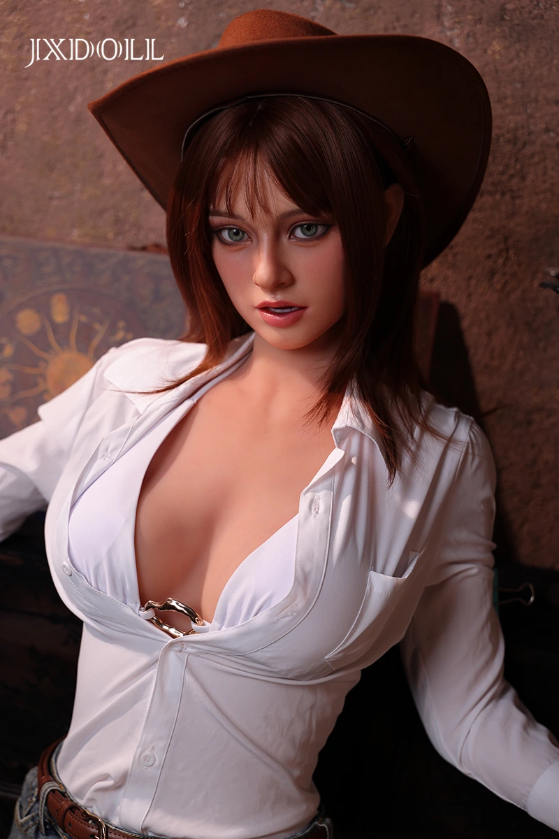 Chloe 164cm D-cup / Silicone Head - Image 3